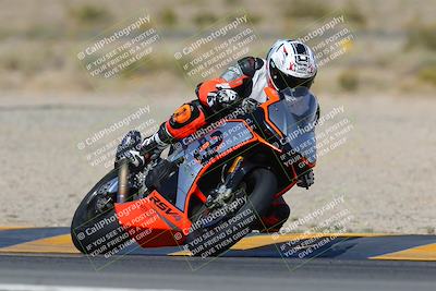 media/Apr-09-2023-SoCal Trackdays (Sun) [[333f347954]]/Turn 11 (10am)/